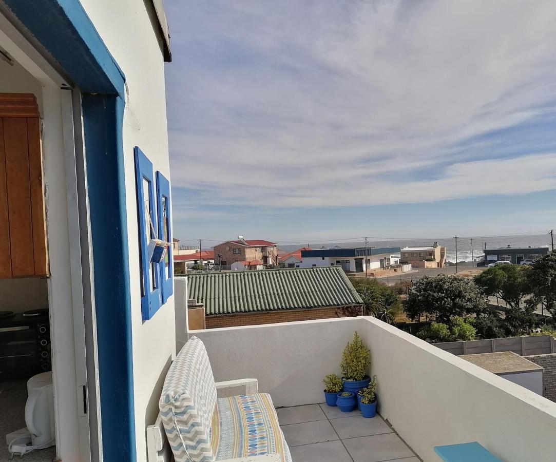 Bokkomblommetjie Lambertʼs Bay Екстериор снимка