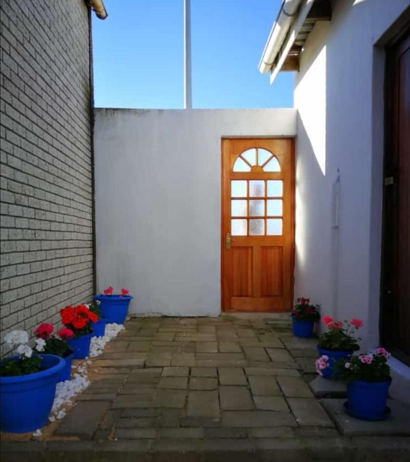 Bokkomblommetjie Lambertʼs Bay Екстериор снимка